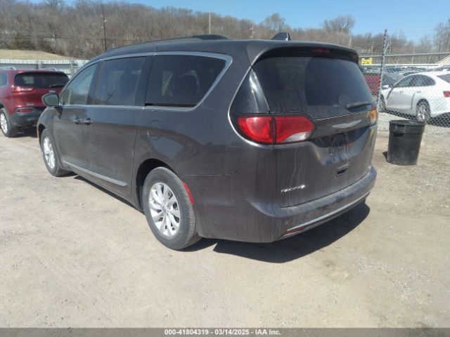 2C4RC1BG8HR530541 Chrysler Pacifica Touring-l