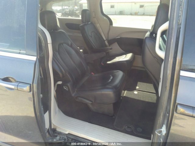2C4RC1BG8HR530541 Chrysler Pacifica Touring-l