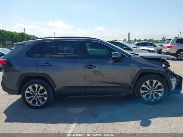 JTMC1RFV0KJ012728 Toyota Rav4 Xle Premium