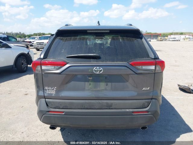 JTMC1RFV0KJ012728 Toyota Rav4 Xle Premium