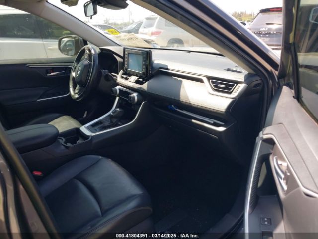 JTMC1RFV0KJ012728 Toyota Rav4 Xle Premium
