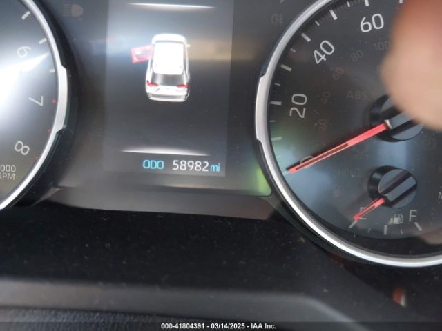 JTMC1RFV0KJ012728 Toyota Rav4 Xle Premium