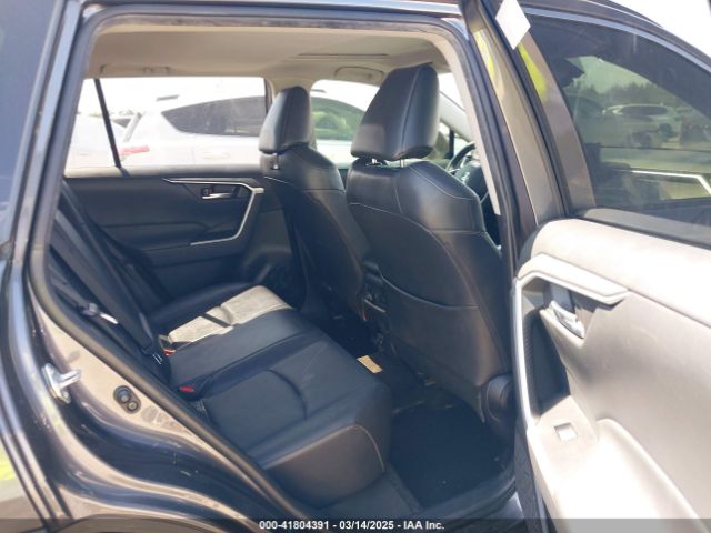 JTMC1RFV0KJ012728 Toyota Rav4 Xle Premium