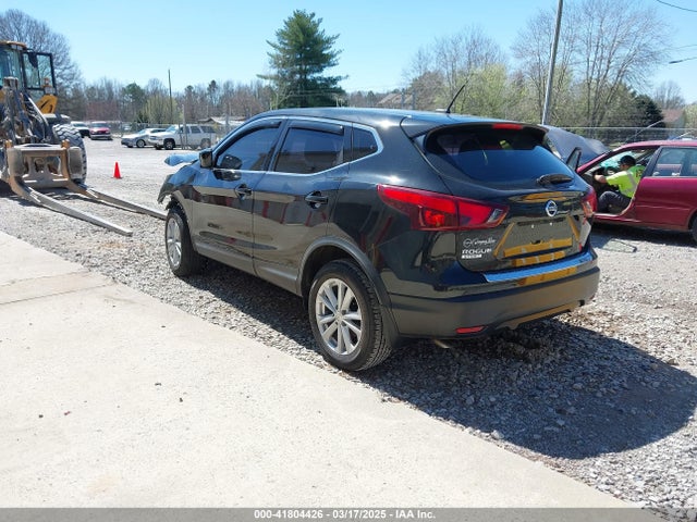 JN1BJ1CP2JW161018 Nissan ROGUE SPORT