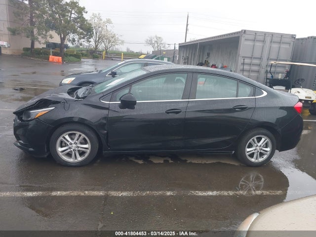 1G1BE5SM2J7239073 Chevrolet Cruze Lt Auto