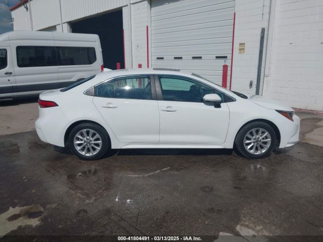 5YFFPMAE2NP315127 Toyota Corolla Xle