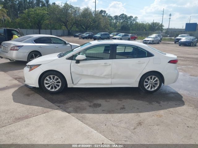 5YFFPMAE2NP315127 Toyota Corolla Xle