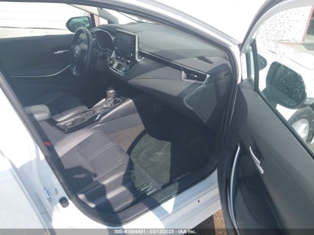 5YFFPMAE2NP315127 Toyota Corolla Xle
