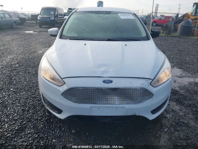 1FADP3F23JL242066 Ford FOCUS SE