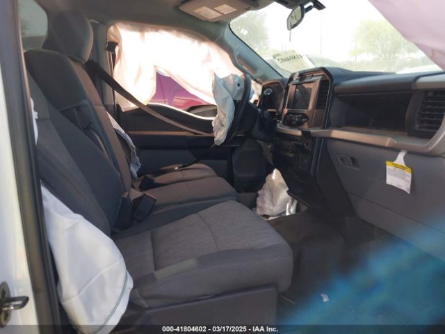2023 FORD F-150 1FTMF1C57PKD08603 Photo 4
