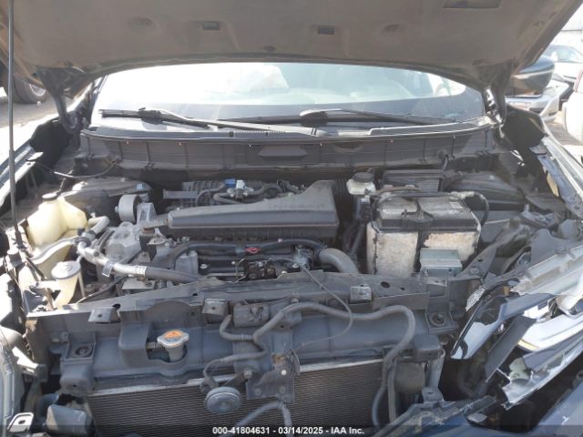 5N1AT2MV2FC795908 Nissan Rogue Sl