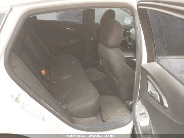 1G1ZE5ST7HF114138 Chevrolet MALIBU 1LT