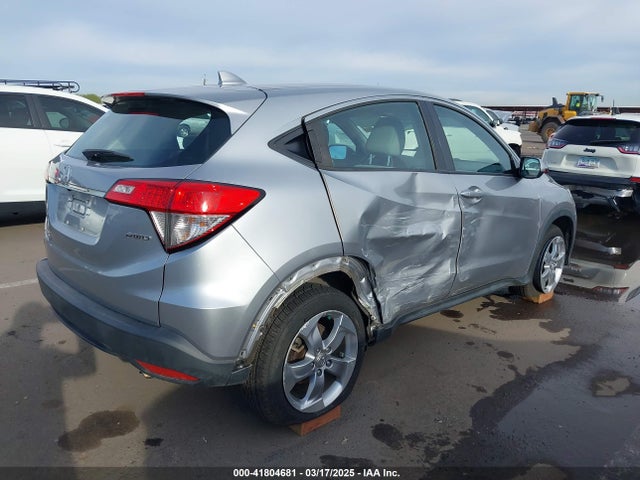 3CZRU6H35KG705978 Honda HR-V LX