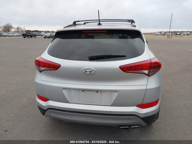 KM8J3CA24HU572248 Hyundai Tucson Value