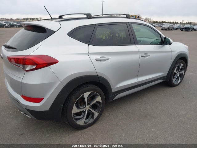 KM8J3CA24HU572248 Hyundai Tucson Value