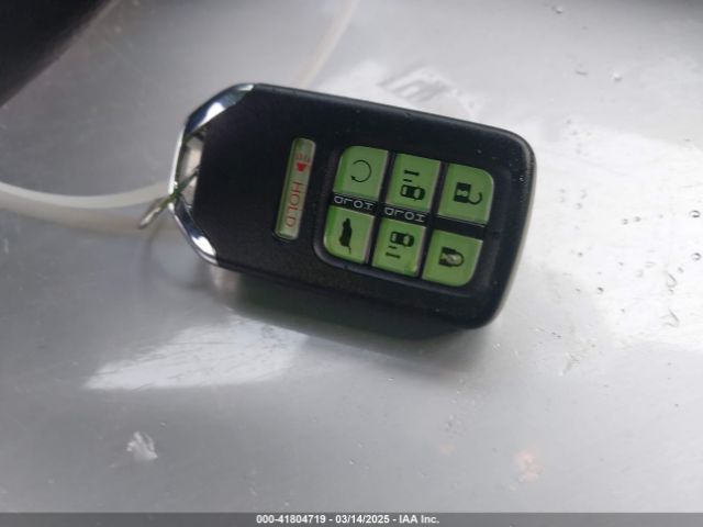5FNRL6H80NB047243 Honda Odyssey Touring