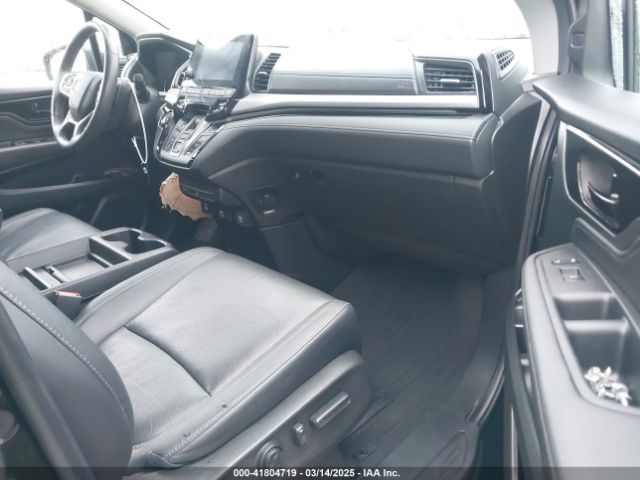 5FNRL6H80NB047243 Honda Odyssey Touring
