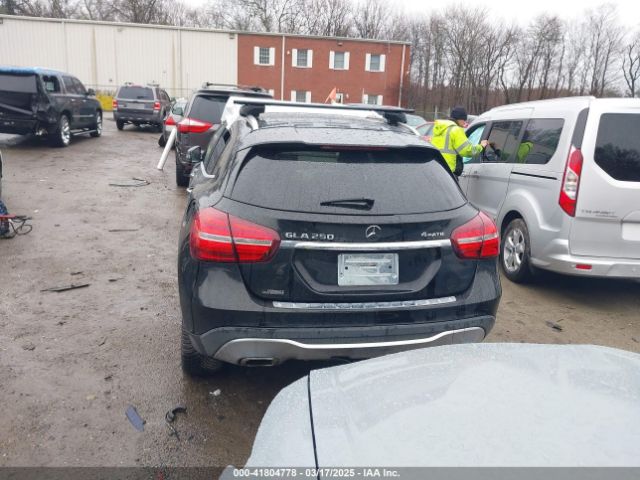 WDCTG4GB2JJ530693 Mercedes-Benz Gla 250 4matic