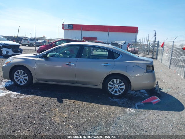 1N4AL3AP8FN341267 Nissan Altima 2.5 S