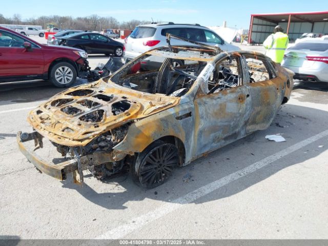 2018 KIA OPTIMA 5XXGV4L2XJG194394 Photo 1