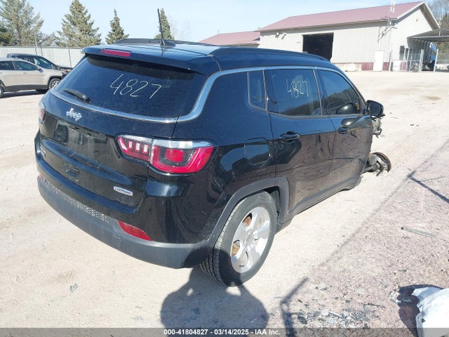 3C4NJDBB8JT202680 Jeep Compass Latitude 4x4