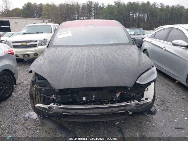 Tesla Model X Long Range 2024 7SAXCAE53RF442370 Image 12