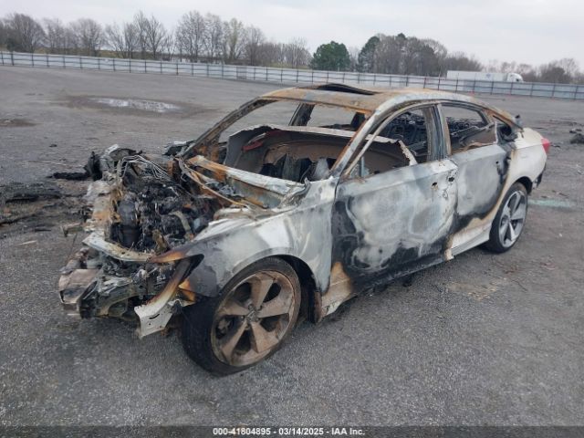 1HGCV1F96JA123213 Honda Accord Touring
