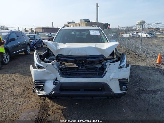 JF2SKANC8NH475644 Subaru Forester Limited