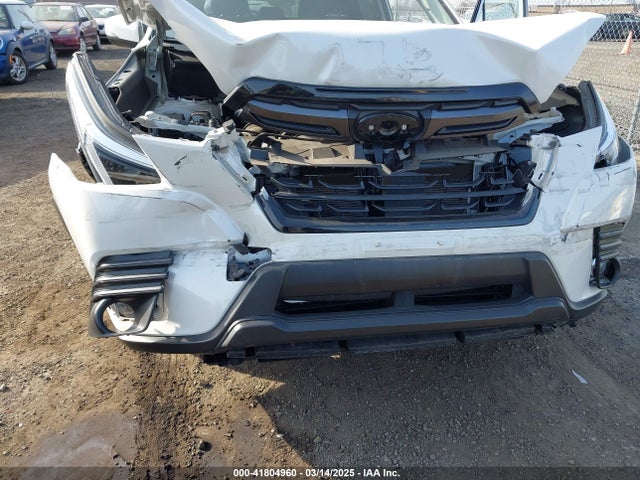 JF2SKANC8NH475644 Subaru Forester Limited