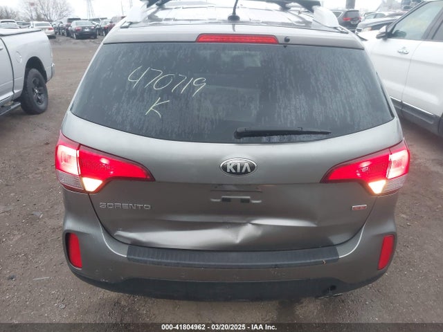 5XYKTDA62EG470719 KIA SORENTO LX