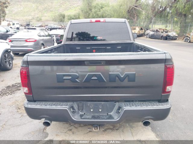 3C6JR6CT7HG587072 RAM 1500 Night  4x2 6'4 Box