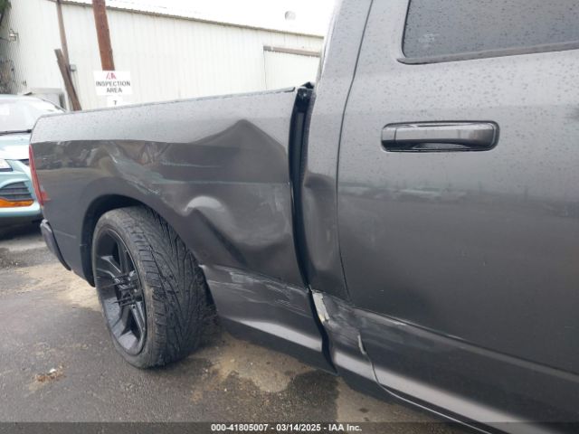 3C6JR6CT7HG587072 RAM 1500 Night  4x2 6'4 Box