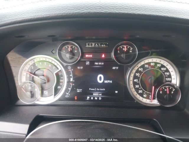 3C6JR6CT7HG587072 RAM 1500 Night  4x2 6'4 Box