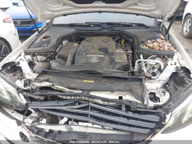 WDDZF4KB9HA072483 Mercedes-Benz E 300 4matic