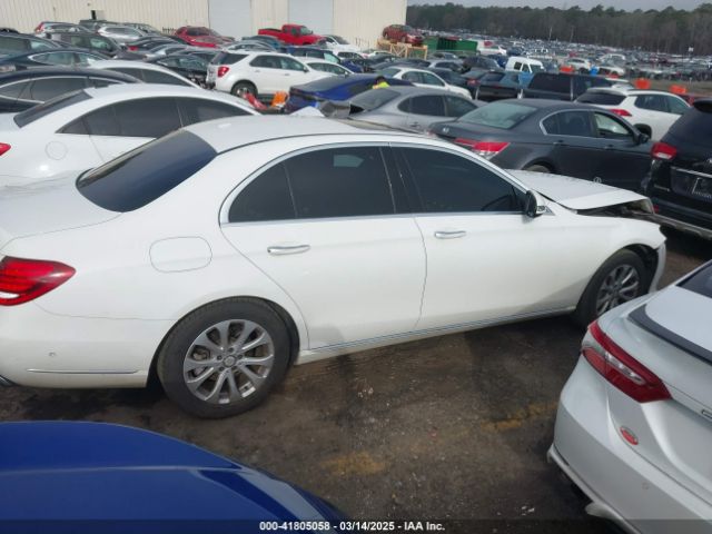 WDDZF4KB9HA072483 Mercedes-Benz E 300 4matic