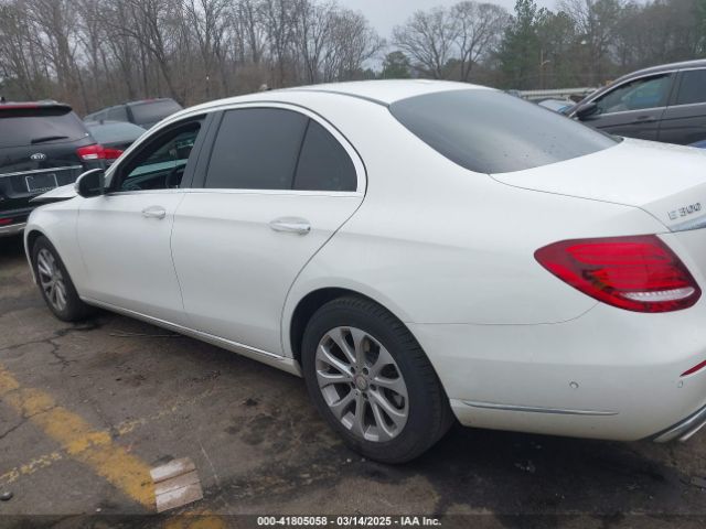 WDDZF4KB9HA072483 Mercedes-Benz E 300 4matic