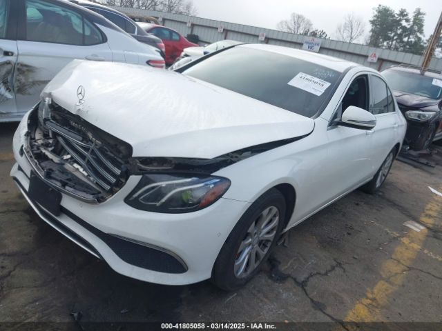 WDDZF4KB9HA072483 Mercedes-Benz E 300 4matic