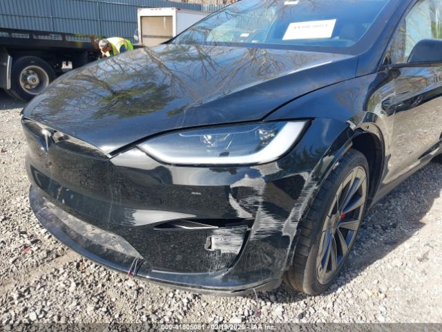 7SAXCBE60RF447492 Tesla Model X Plaid Tri Motor All-wheel Drive