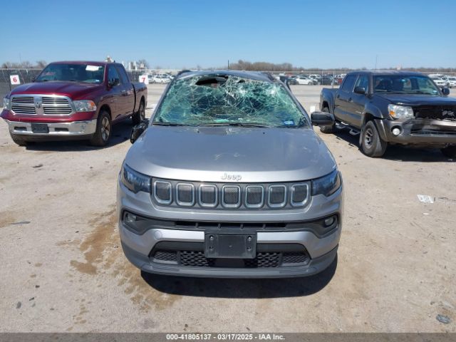 3C4NJCBB9NT192421 Jeep Compass Latitude Fwd