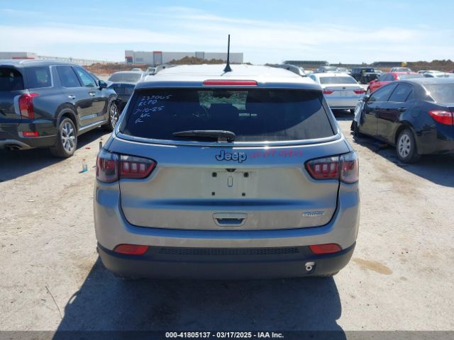 3C4NJCBB9NT192421 Jeep Compass Latitude Fwd