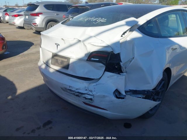 2021 TESLA MODEL 3 5YJ3E1EA4MF867169 Photo 5