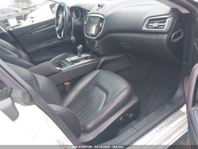 ZAM57XSA2G1183160 Maserati Ghibli