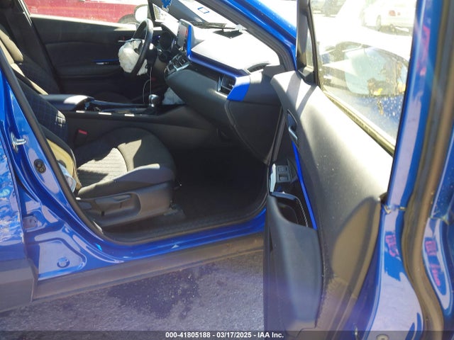 JTNKHMBX0M1118192 Toyota C-HR XLE