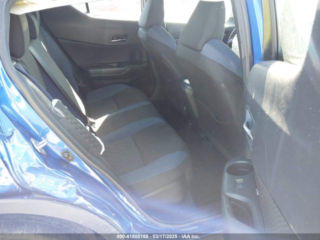 JTNKHMBX0M1118192 Toyota C-HR XLE