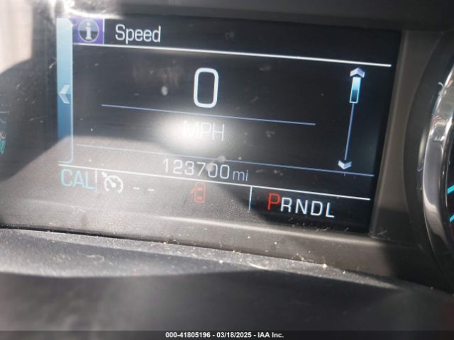 1GCVKREH4HZ215052 Chevrolet Silverado 1500 1lt