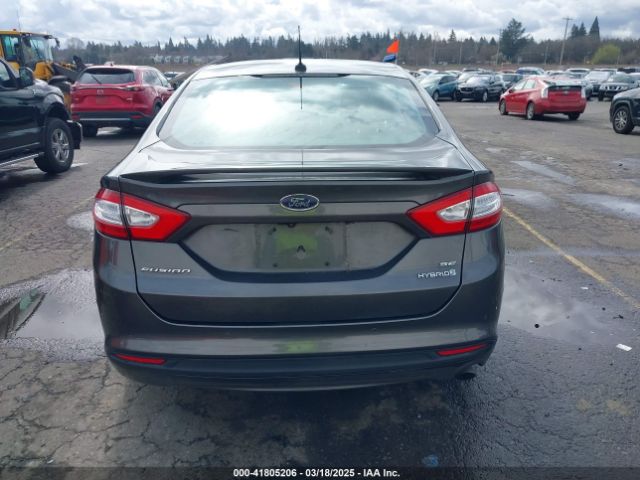 3FA6P0LUXGR282930 Ford Fusion Hybrid Se
