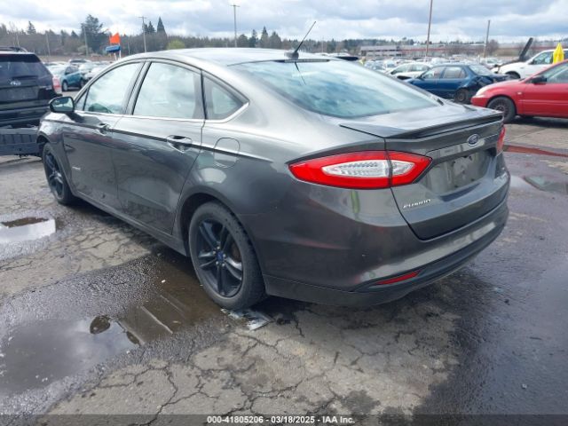 3FA6P0LUXGR282930 Ford Fusion Hybrid Se