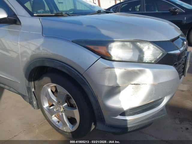 3CZRU5H38GM749864 Honda HR-V LX
