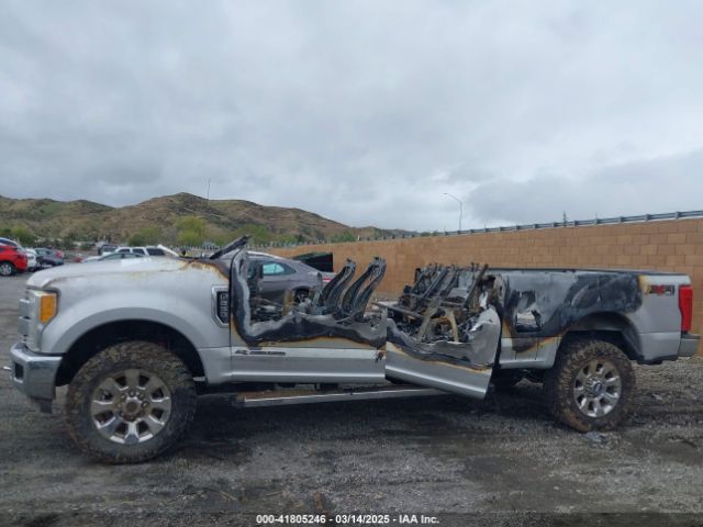 1FT7W2BT7HEF39231 Ford F-250 Lariat