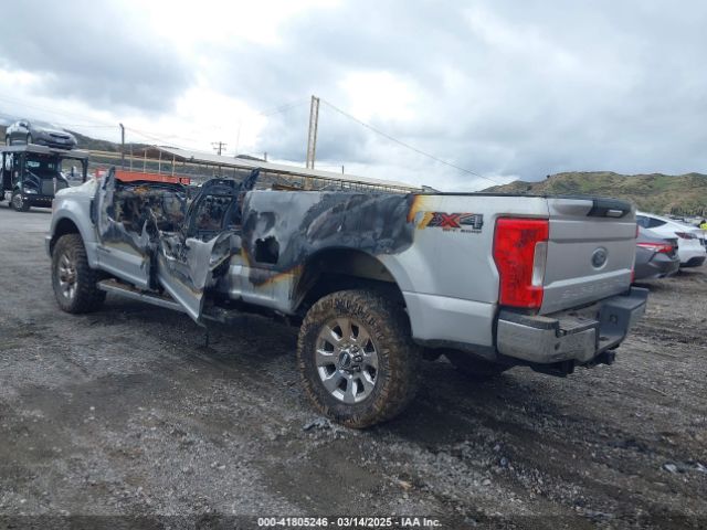 1FT7W2BT7HEF39231 Ford F-250 Lariat